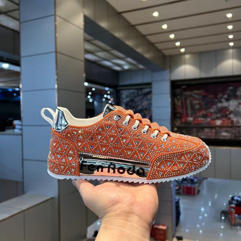 Diamond-encrusted Sneakers for Men👟