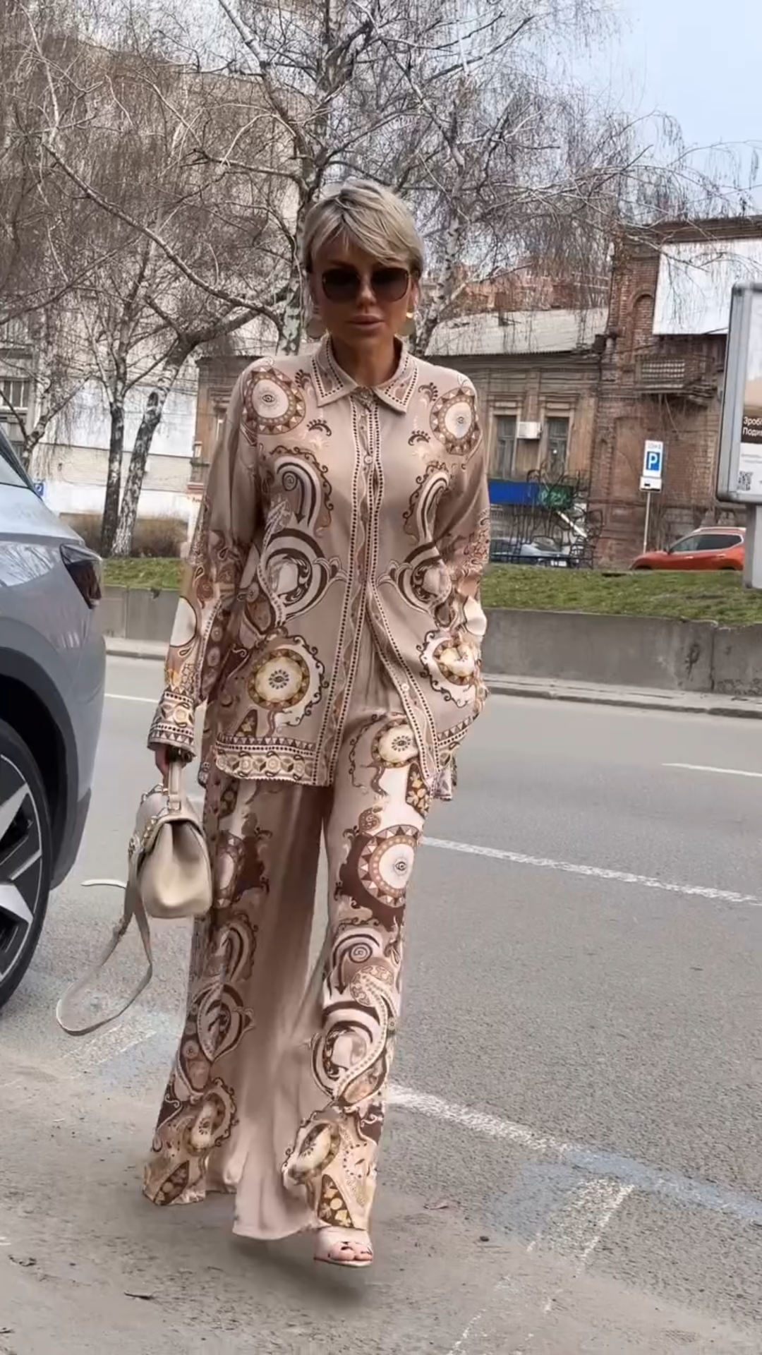 Comfortable and Chic Paisley Print Loungewear Set