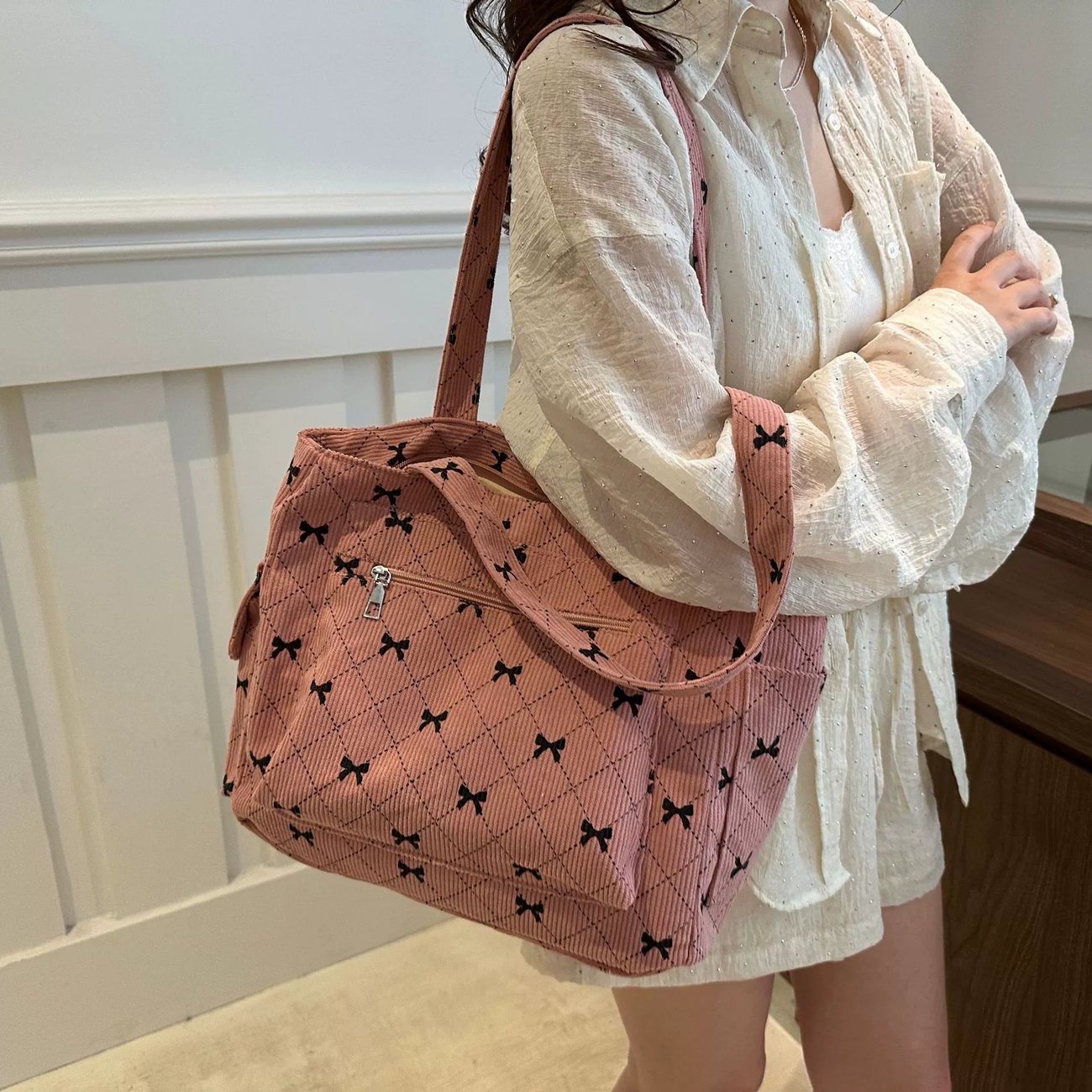 Commuter Shoulder Bag
