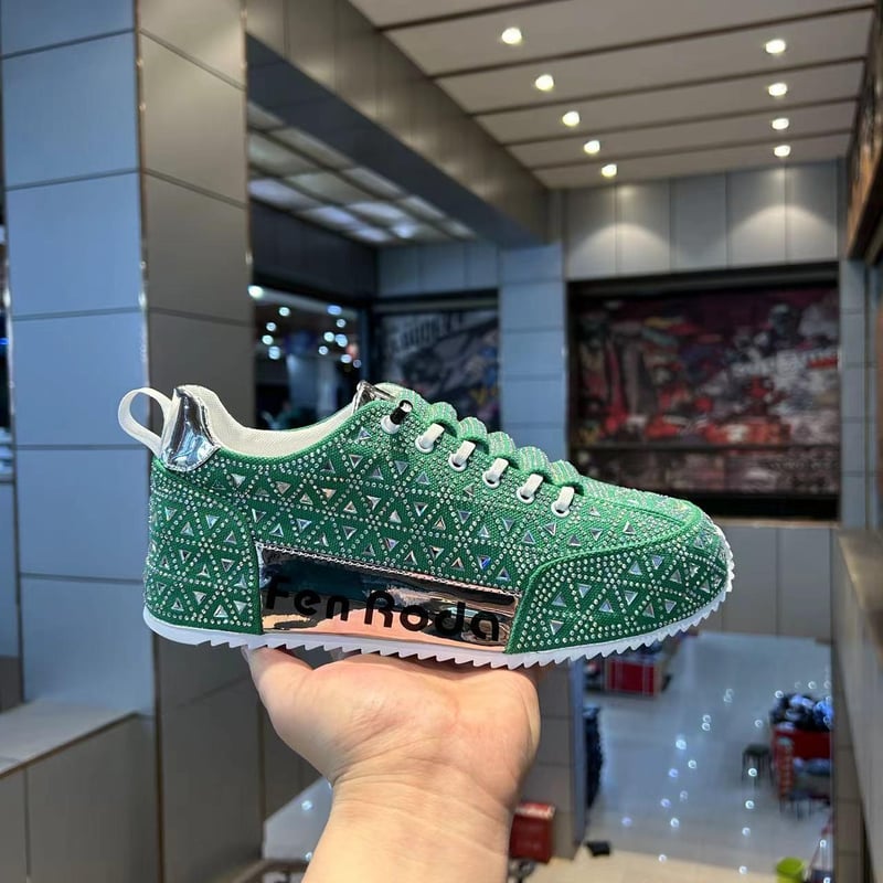 Diamond-encrusted Sneakers for Men👟