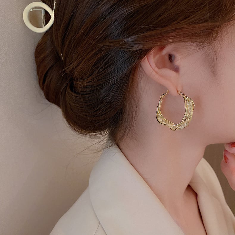 80% OFF Today Only! (4.8/5⭐⭐⭐⭐⭐)💕-Fashion Twist Earrings