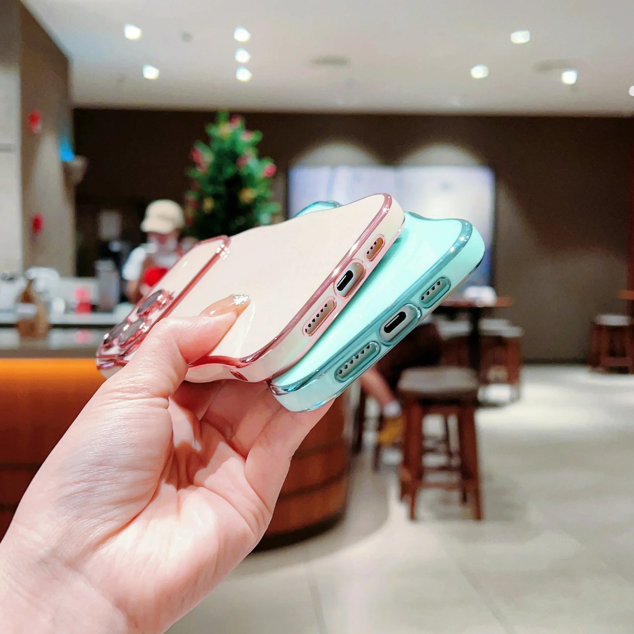 (🔥Last Day 60% OFF) - Stylish Wave Edged Electroplated Heart Lens Protector Anti-Drop Case for iPhone