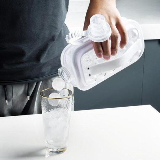 2-in-1 Keep Cold Portable Ice Container(🎁New Year Hot Sale-30% OFF)
