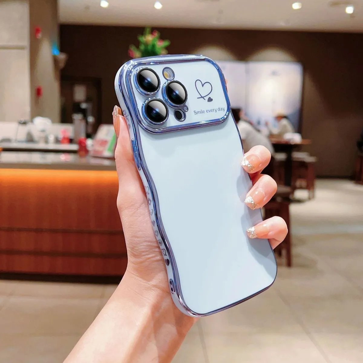 (🔥Last Day 60% OFF) - Stylish Wave Edged Electroplated Heart Lens Protector Anti-Drop Case for iPhone
