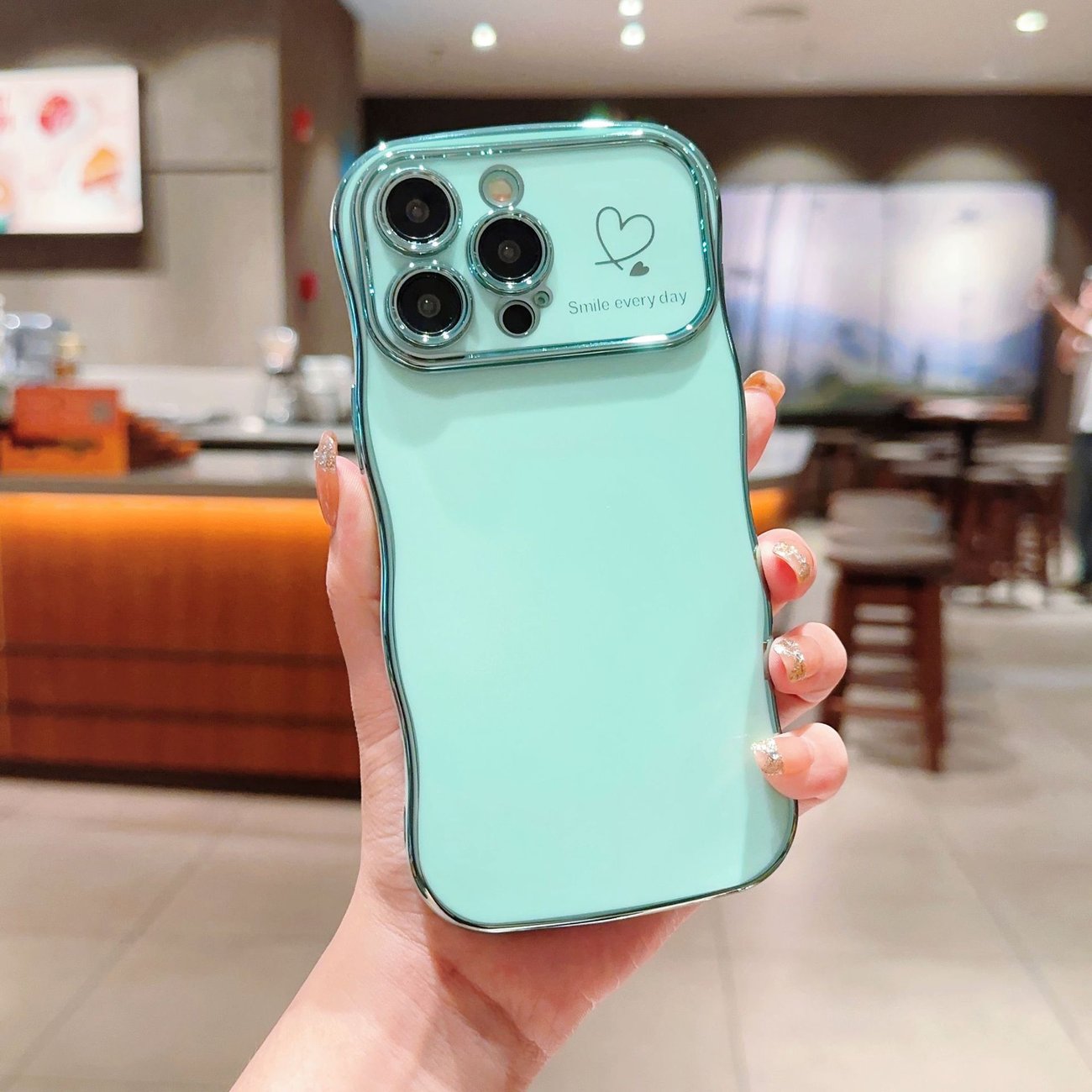 (🔥Last Day 60% OFF) - Stylish Wave Edged Electroplated Heart Lens Protector Anti-Drop Case for iPhone