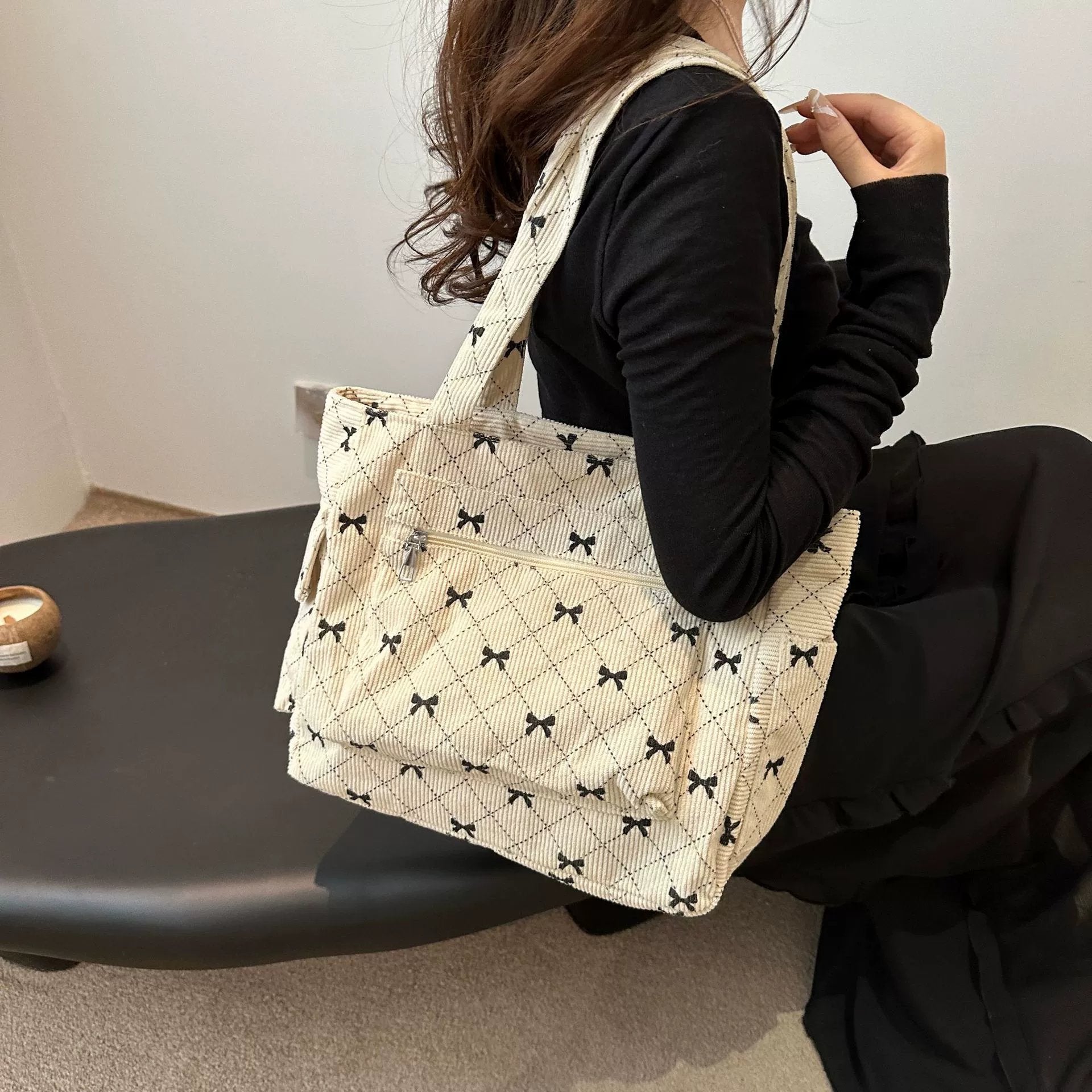Commuter Shoulder Bag